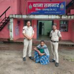 मुर्गा जल्दी देने की बात पर भड़का दुकानदार,कत्ते से युवक पर किया वार,आरोपी गिरफ्तार